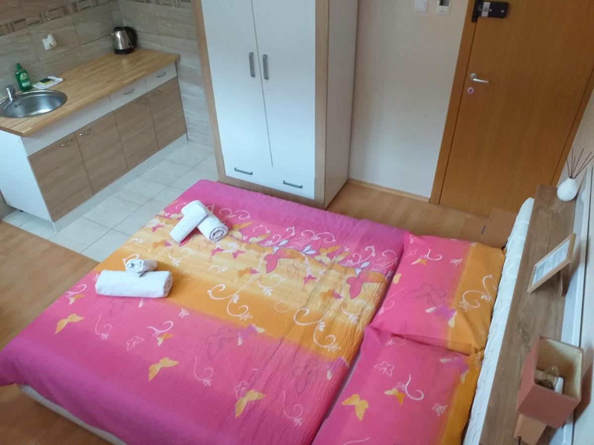 Sun City Apartments Trebinje Extérieur photo