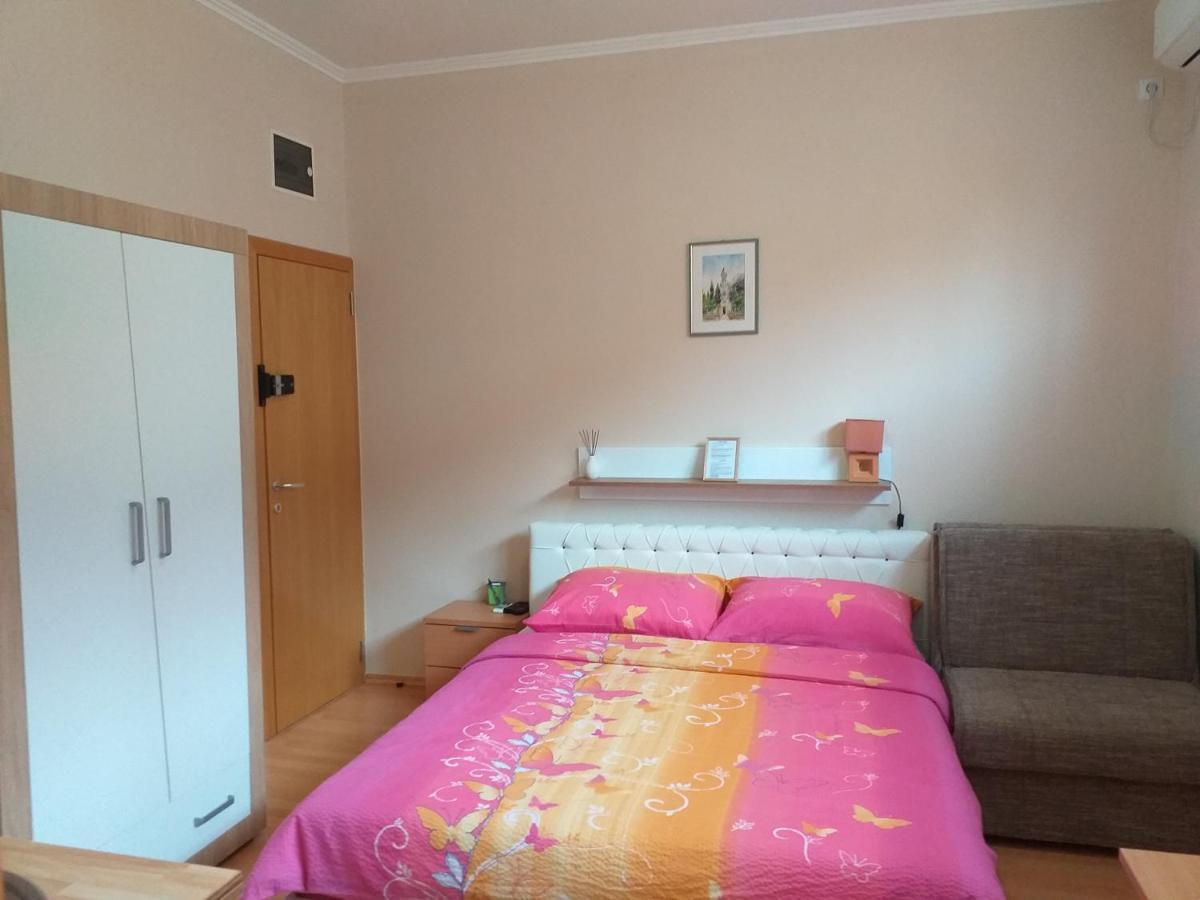 Sun City Apartments Trebinje Extérieur photo