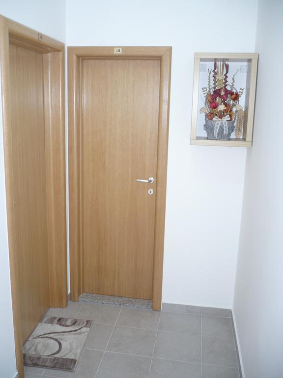 Sun City Apartments Trebinje Extérieur photo