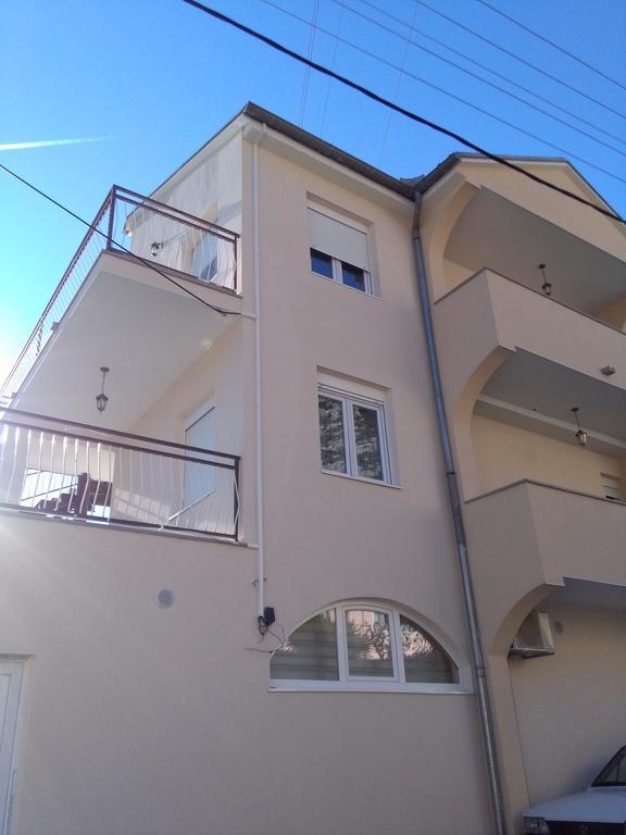 Sun City Apartments Trebinje Extérieur photo